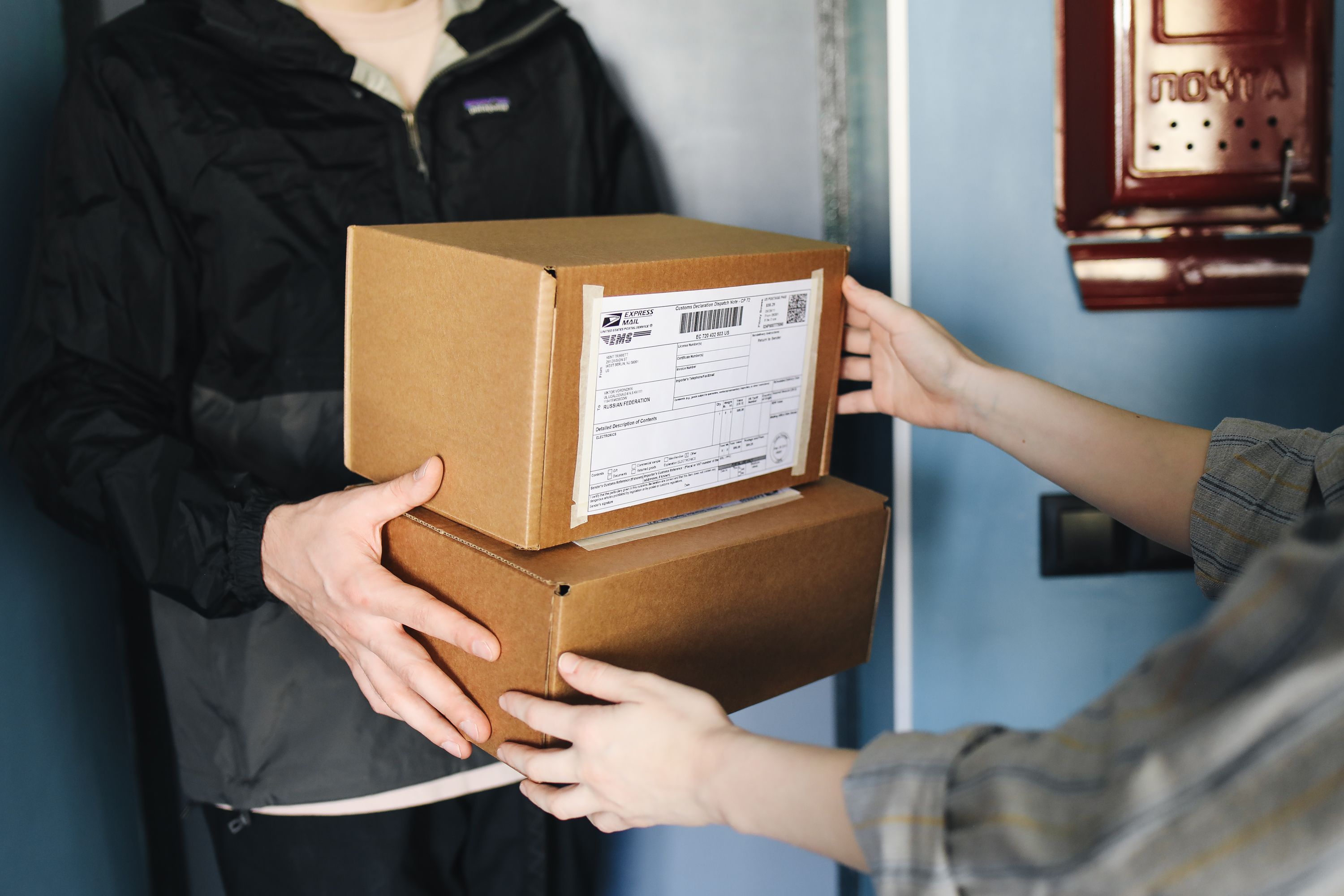 Choosing the Right Packaging Box for Your Products